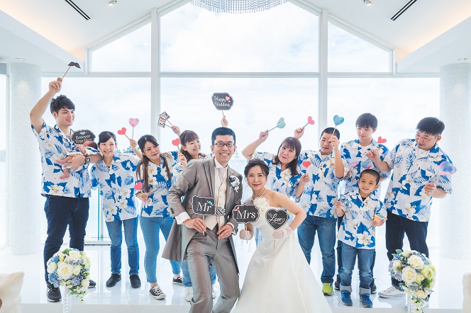 沖縄の結婚式＆フォトウェディングの人気や新作のドレスを紹介