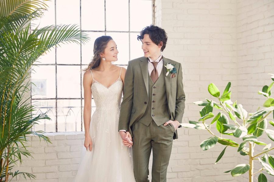 フォトウェディングも衣装の種類は妥協しない。追加料金なしで選び放題、ワタベの上質ドレスと沖縄の絶景 (2)