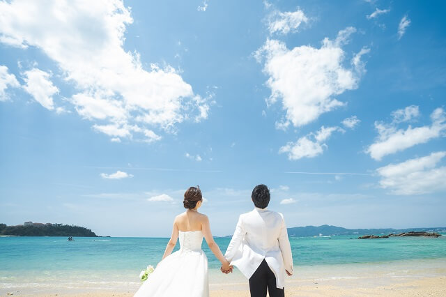 沖縄でフォトウェディングスタジオ、宿泊ホテル、宿泊プランはどうやって選ぶ？