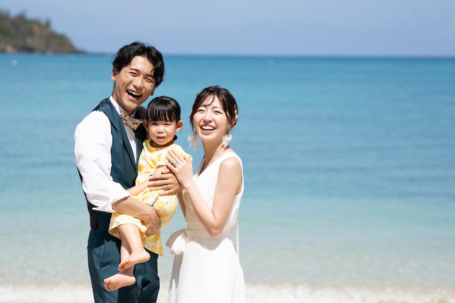 今年の夏休みはみんなで沖縄へ！新プランファミリービーチフォト&times;家族旅行で残す「今」だけの宝物 (2)