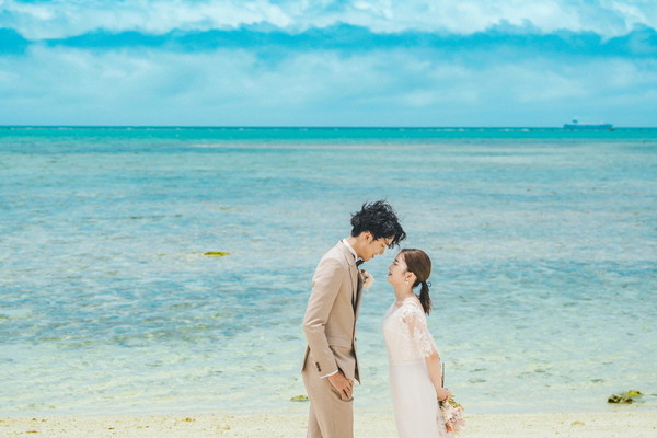   【ドレス2着・選べるオプション付】</br>アクアグレイスチャペル&プライベートガーデン&ビーチ　100カット